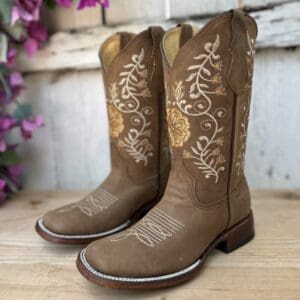 SB-810 Cafe Botas Vaqueras para Mujer con Bordado por Mayoreo - Botas Vaqueras para Mujeres Mexicanas por Mayor