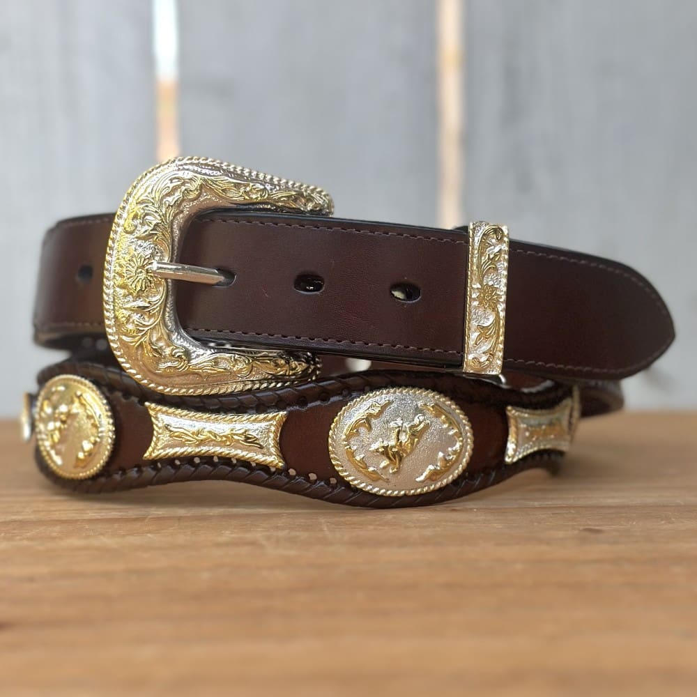 Cinturón con Conchos de Alpaca en Color Café Oscuro – Cinturones Vaqueros para Hombre por Mayoreo
